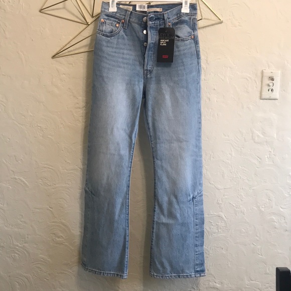 levi's ribcage split flare